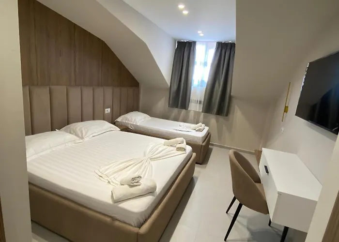 Velmar Otel